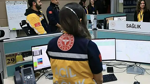 Sevgililer Günü için 112'yi arayıp pasta isteyen kişiye para cezası