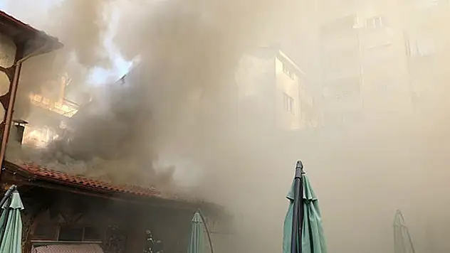 Seydişehir Adile Baysal Kültürevi'nde yangın