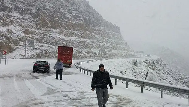 Seydişehir-Antalya karayolu araç trafiğine açıldı