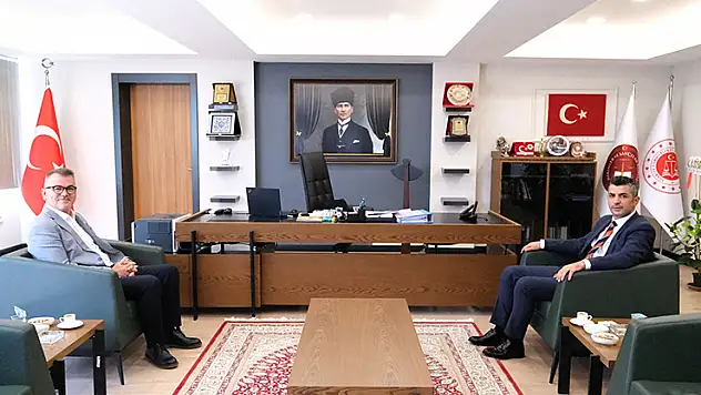 Seydişehir Belediye Başkanı Ustaoğlu'ndan hayırlı olsun ziyareti
