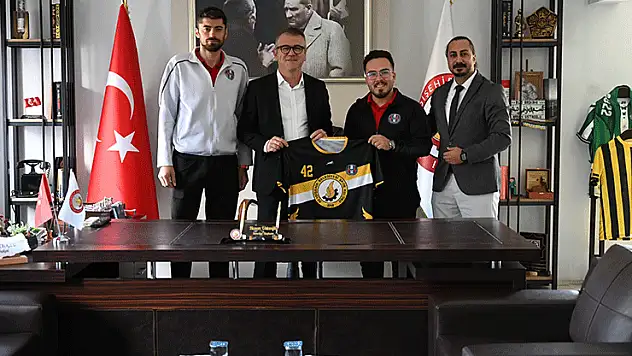 Seydişehir Belediye Spor voleybola geri dönüyor