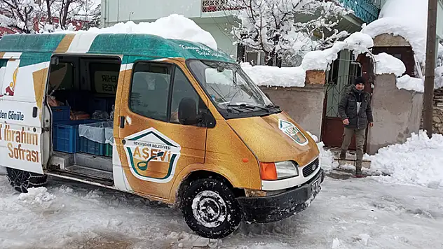 Seydişehir Belediyesi aşevinden 400 ihtiyaç sahibi aileye sıcak yemek
