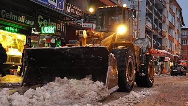 Seydişehir Belediyesi kar temizleme çalışmaları