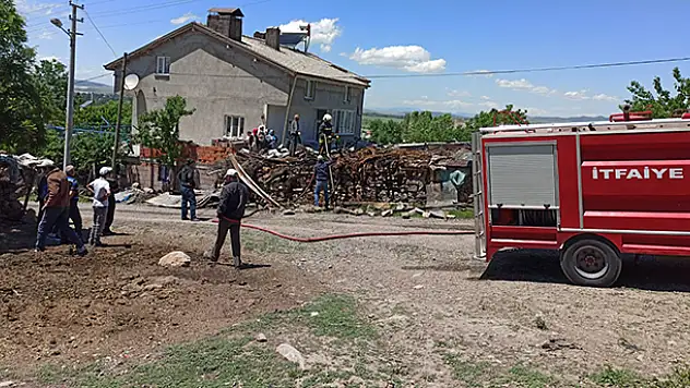 Seydişehir'de ağılda çıkan yangın, itfaiye ekiplerince söndürüldü