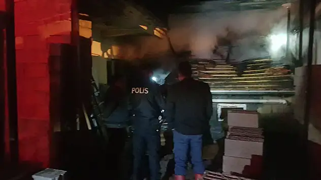 Seydişehir'de çıkan ev yangı itfaiye ekiplerince söndürüldü