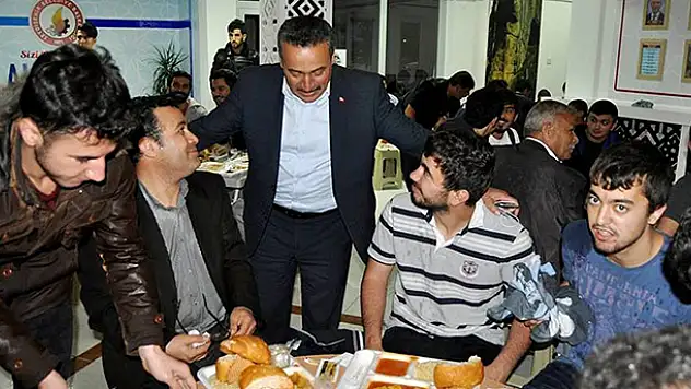 Seydişehir'de her gün 500 kişiye iftar