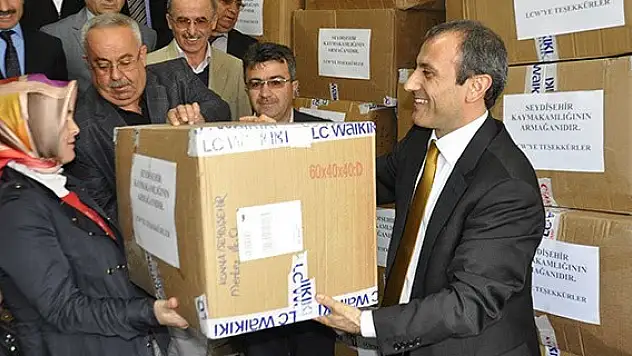 Seydişehir'de ihtiyaç sahibi öğrencilere giyecek yardımı