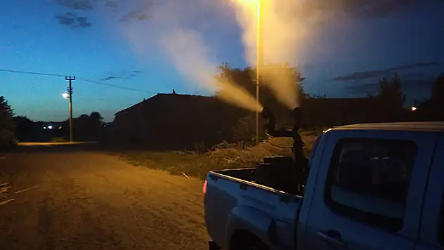 Seydişehir'de ilaçlama çalışmaları sürüyor
