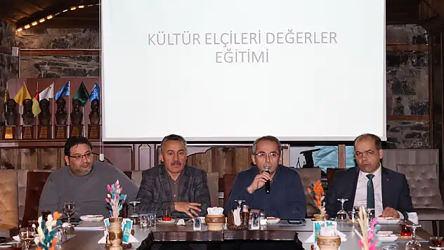 Seydişehir'de 'Kültür Elçileri Değerler Eğitimi Toplantısı' yapıldı
