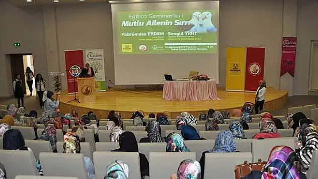 Seydişehir'de 'Mutlu Ailenin Sırrı' Konulu Seminer