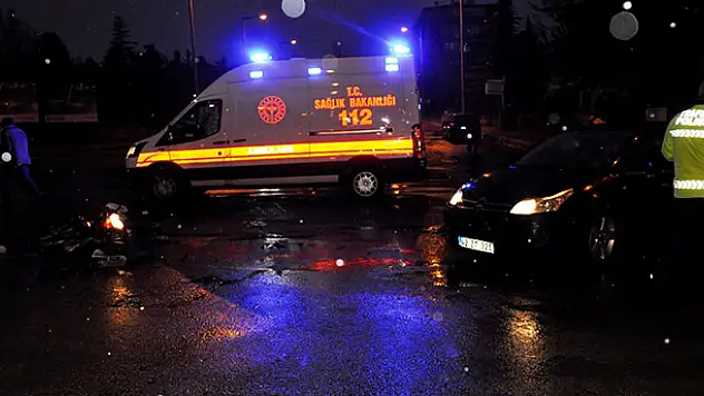 Seydişehir'de otomobilin çarptığı bisikletli yaralandı