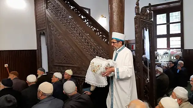 Seydişehir'de Sakal-ı Şerif ziyarete açıldı
