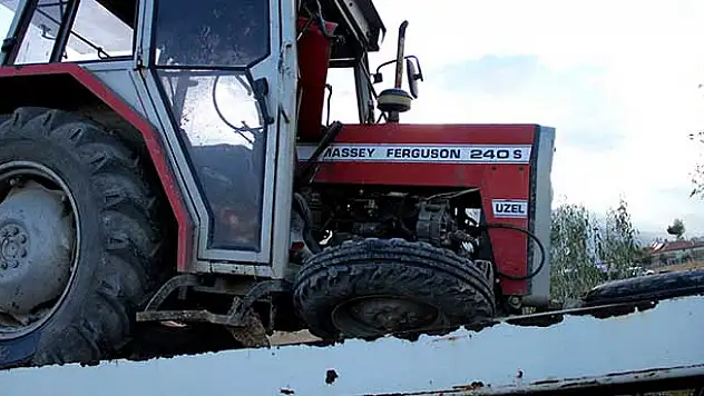 Seydişehir'de traktör devrildi: 1 yaralı