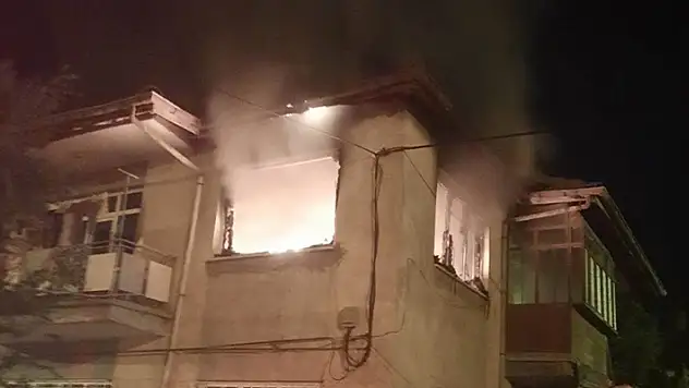 Seydişehir'de yangın çıkan ev kullanılamaz hale geldi
