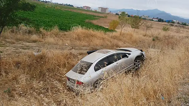 Seydişehir'deki 2 ayrı kazada 4 kişi yaralandı