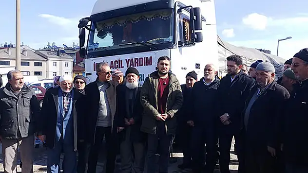 Seydişehir'den İdlib'e bir tır yardım malzemesi gönderildi