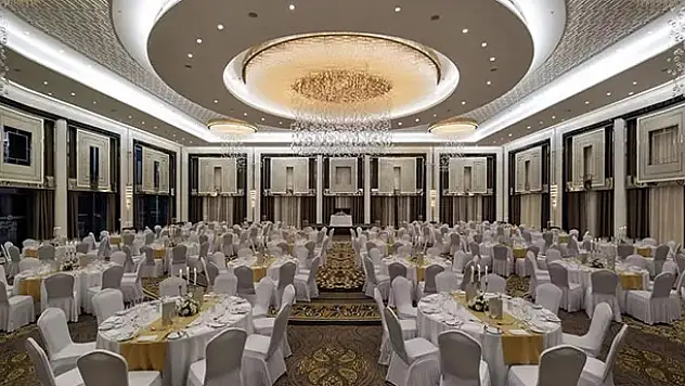 Seydişehir'e yeni düğün ve konferans salonu