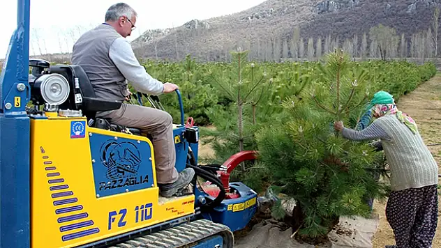 Seydişehir fidanlığına söküm makinesi alındı