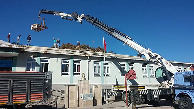 Seydişehir'in Dikilitaş mahallesindeki okulun tadilatı yapıldı