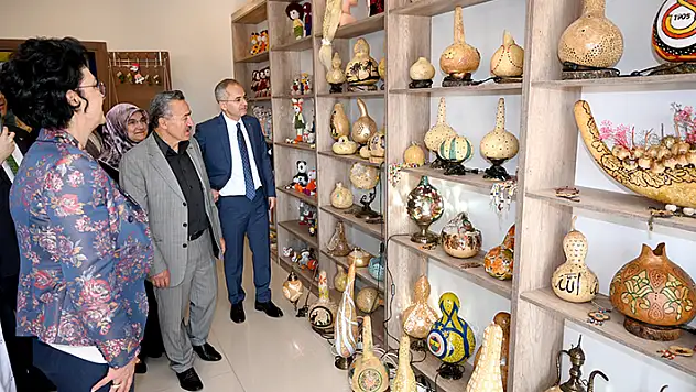 Seydişehir KOMEK'te yıl sonu sergisi
