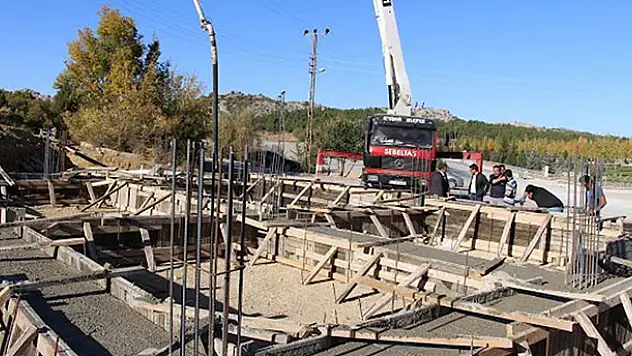Seydişehir Kuğulu Park'a mescit