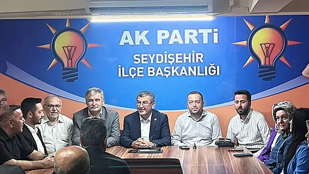 Seydişehir'de AK Parti İlçe Başkanlığında bayramlaşma programı düzenlendi