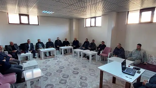 Seydişehir'de Etkili Hutbe Sunumu eğitimleri veriliyor