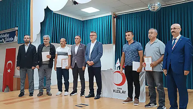 Seydişehir'de kan bağışçılarına madalya töreni düzenlendi...