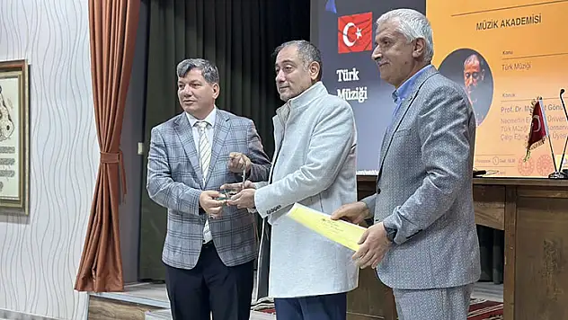 Seydişehir'de 'Konya Öğretmen Akademileri' projesinin 4. dönem etkinlikleri gerçekleştirildi