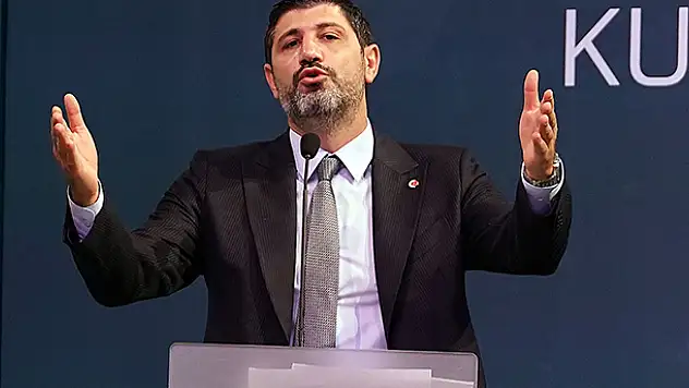 Seyirciyle başlamak istiyoruz