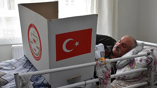 Seyyar sandıkta oy kullanabilmek için son başvuru yarın
