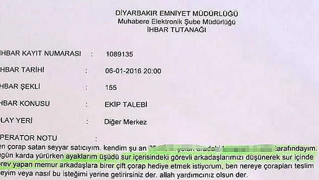 Seyyar satıcıdan polise duygulandıran destek