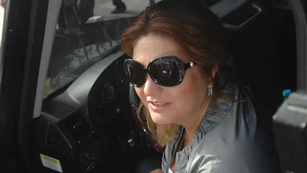 Sibel Can konserini iptal etti