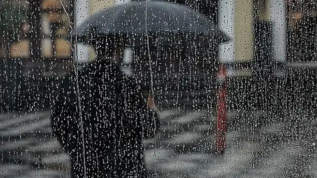 Sıcaklıklar düşüyor! Konya, Karaman, Aksaray ve Niğde'de sağanak görülecek