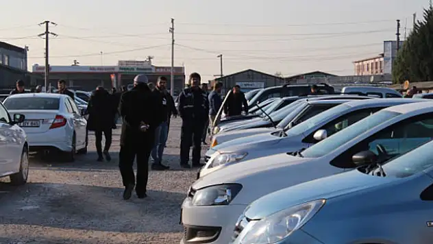 Sıfır araç indirimleri 2. el satışlarını vurdu
