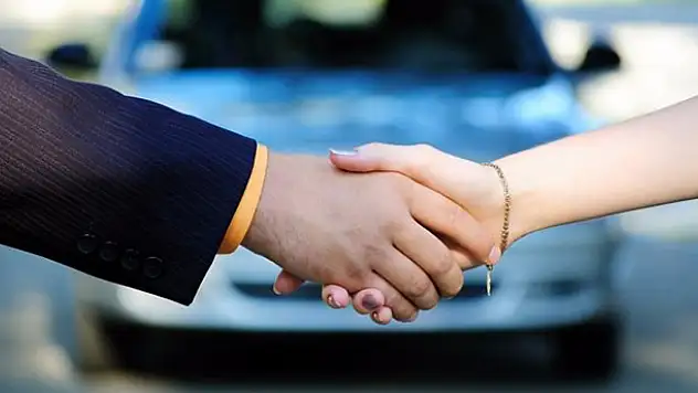 Sıfır otomobile kur farkı zammı geliyor