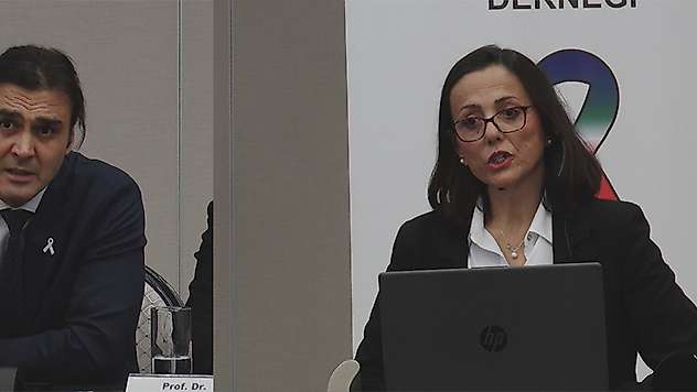Sigara akciğer kanseri riskini 10 ila 30 kat arasında arttırıyor