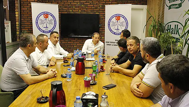 Sıhhi tesisatçılar aylık toplantısını yaptı