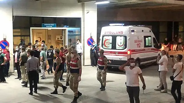 Siirt'te askeri araç devrildi: 2 şehit, 6 yaralı