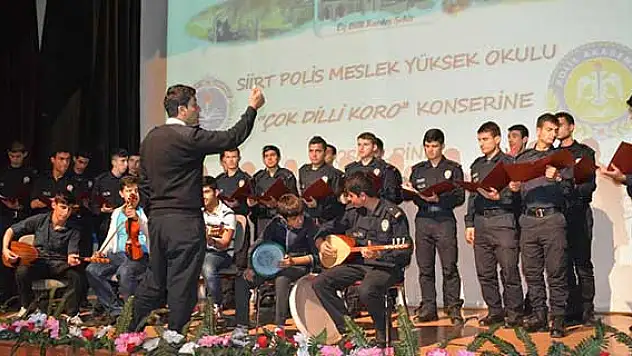 Siirt'te polisler Türkçe, Kürtçe ve Arapça konser verecek