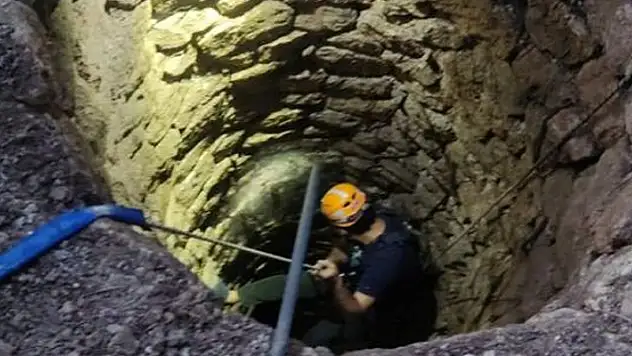 Siirt'te su kuyusuna düşen kadın kurtarılamadı
