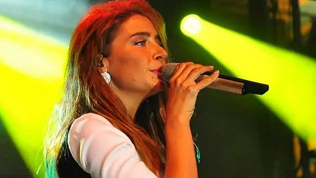 Sıla Mesir Festivali'nde Manisalıları coşturdu
