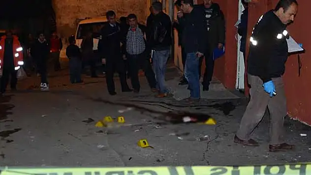 Silahlı kavga: 1 ölü, 1 yaralı