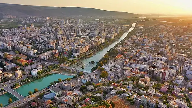 Silifke'de kamu konutları satışa çıkarıldı
