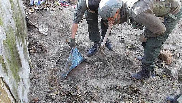 Silopi tuzaklanan patlayıcılardan arındırılıyor