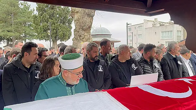 Sinan Ateş'in babası toprağa verildi
