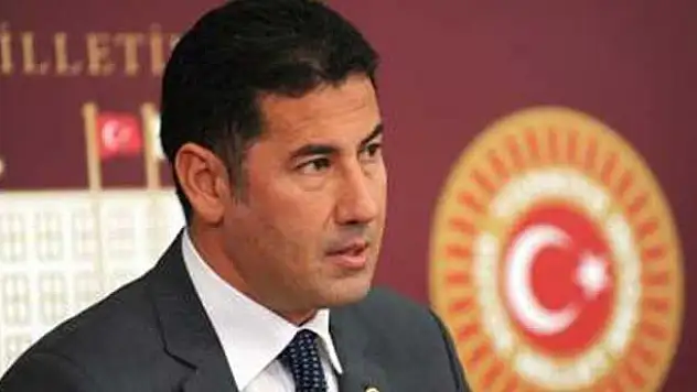 Sinan Oğan MHP üyeliğinden çıkarıldı