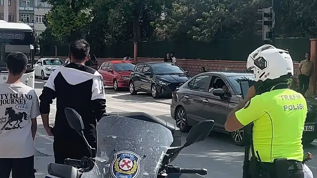 Sınav günü Konya'da şaşırtan olay: Polis yardıma koştu