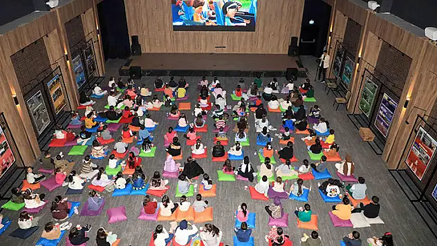 Sinema gösterimlerine yoğun ilgi