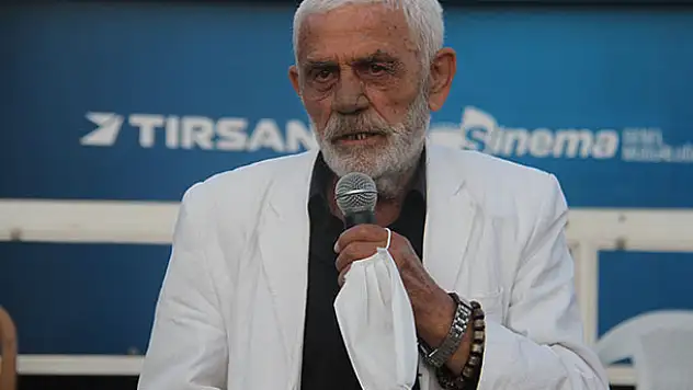 Sinemanın duayen oyuncusu İhsan Gedik'ten 'Yeni jenerasyon bizi dışladı, iş vermedi' sitemi